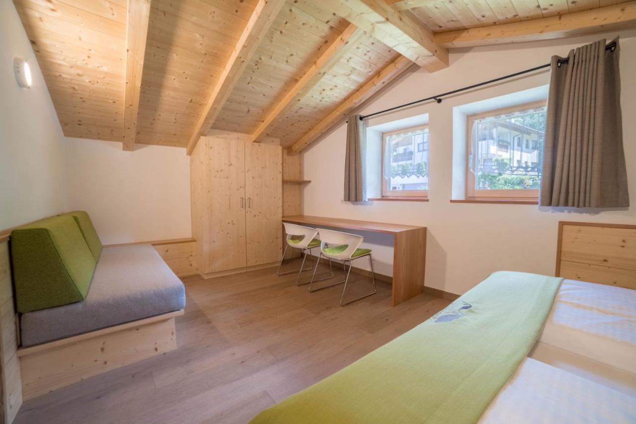 Gasserhof Chalets Мелтина Екстериор снимка